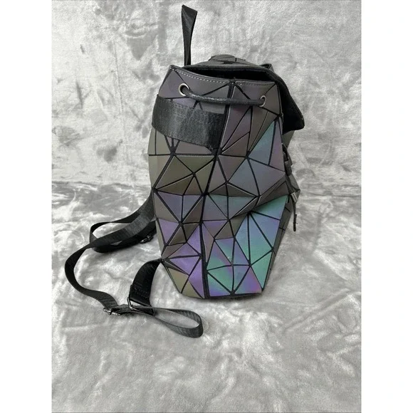 LUXSHE Geometric Iridescent Backpack Luminous Drawstring Backpack READ! - Picture 6 of 16